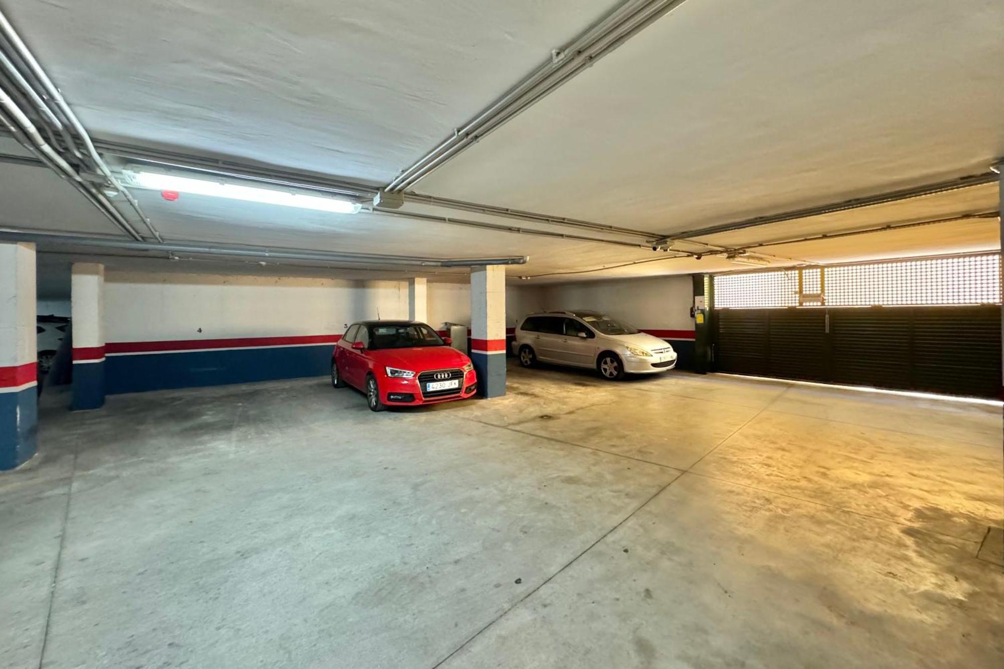 Impresionante Atico Con Garaje Appartement